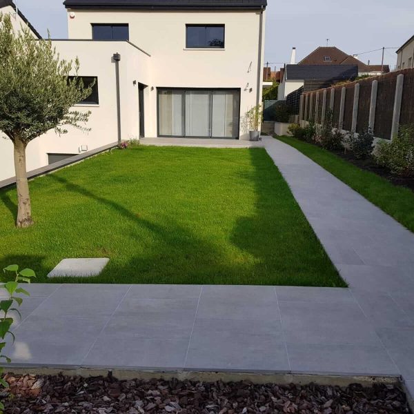 ALLEE-RAMPE-DE-GARGE-TERRASSE-AP-7