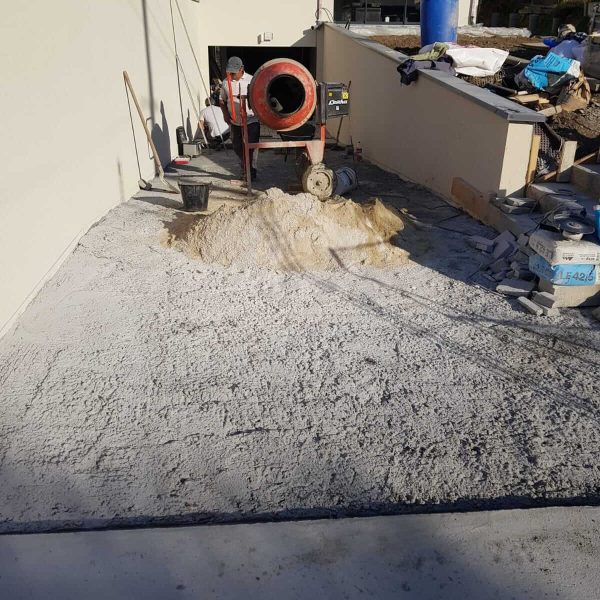 ALLEE-TERRASSE-RAMPE-DE-GARAGE-5-AVANT-